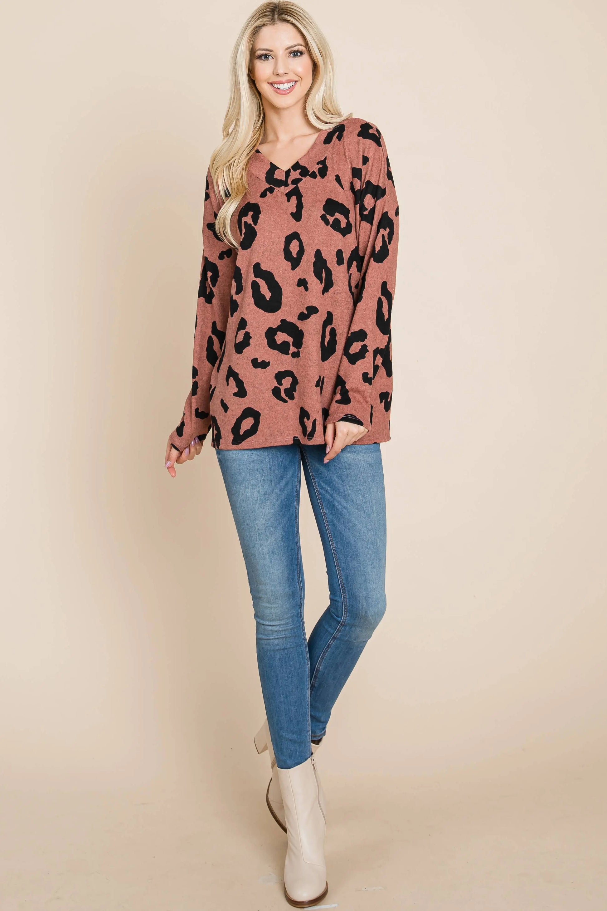 TL1620 LOOSE FIT ANIMAL PRINT KNIT TOP BOMBOM Jojo’s Boutique