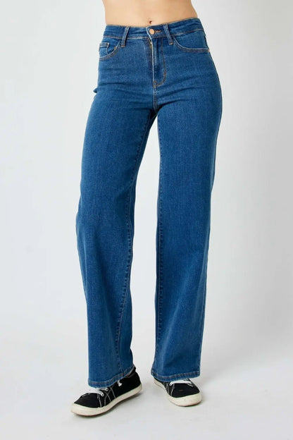 Judy Blue Full Size High Rise Straight JeansTrendsi