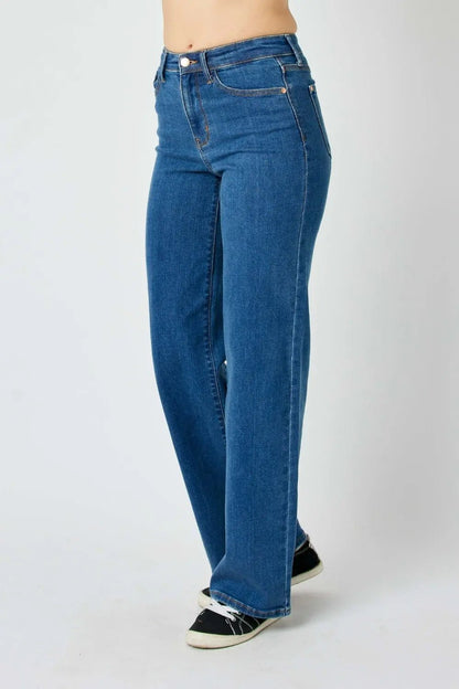 Judy Blue Full Size High Rise Straight JeansTrendsi