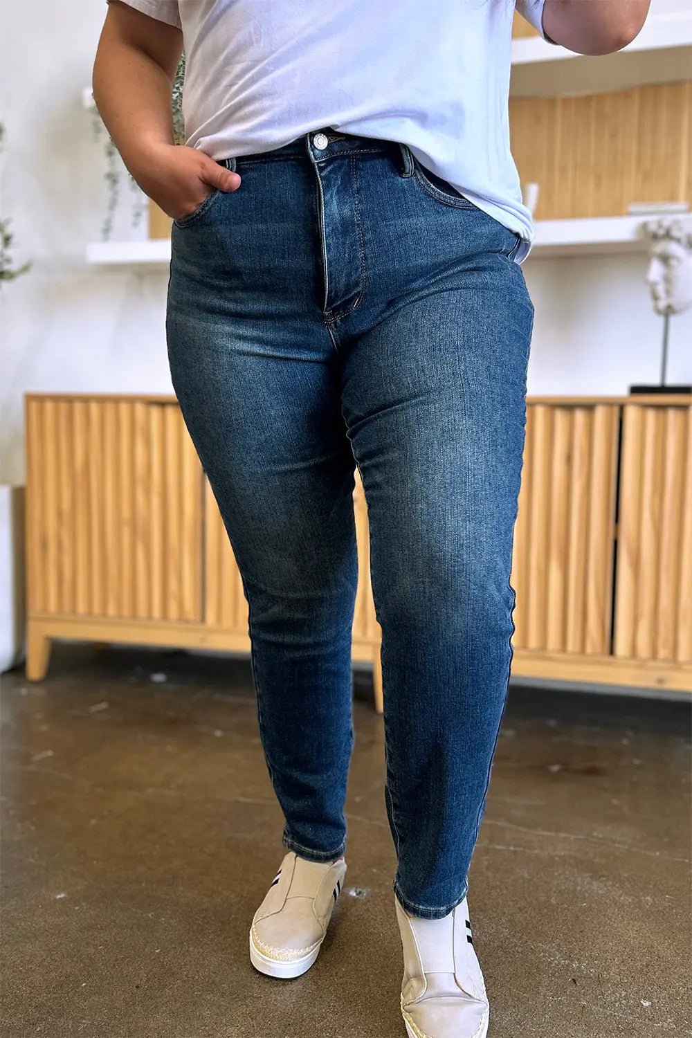 Judy Blue Jeans - Full Size Tummy Control High Waist Slim JeansTrendsi