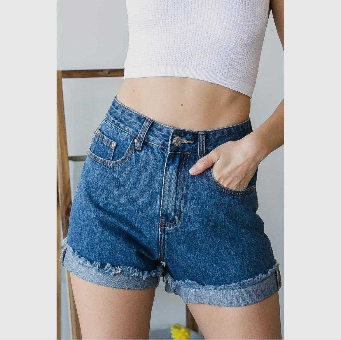 Veveret High Waist Denim ShortsVeveret